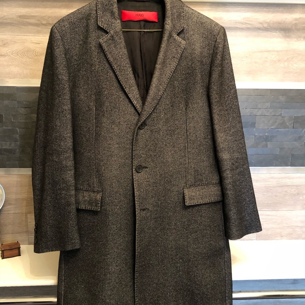 Hugo Boss coat medium 40 Reg